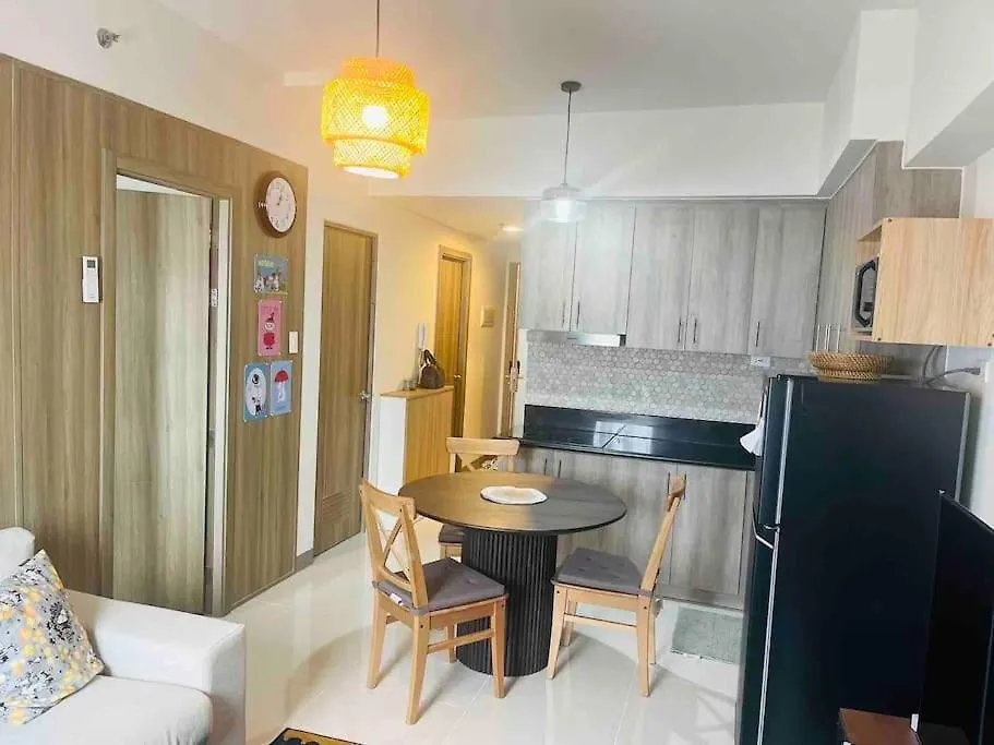 Coast Of Finland: Stunning Manila Bay & Sunset Apartment