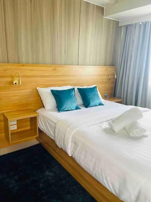 Coast Of Finland: Stunning Manila Bay & Sunset Apartment Philippines